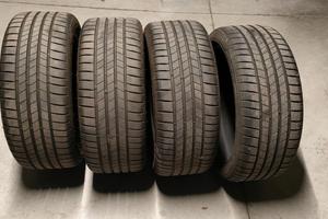 Bridgestone Turanza T005 225/40 R18 92Y
