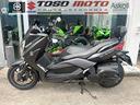 yamaha-x-max-400-momo-design