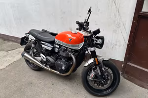 Triumph Speed Twin 1200