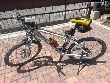 Mountain bike Olympia carbonio