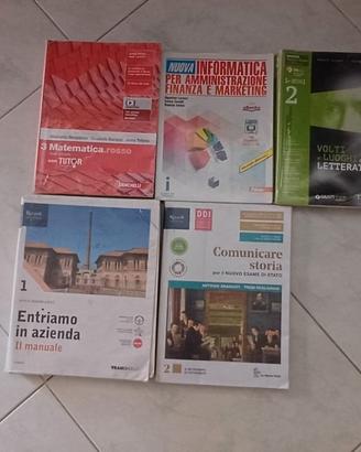 Libri  Istituto Maria Pia Taranto