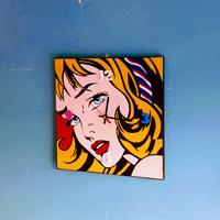 Orologio  parete Pop Art "Girl with hairy ribbon"