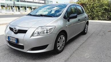 toyota Auris D4D 1.4