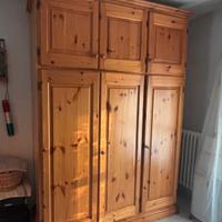 Armadio 3 ante in pino di Svezia