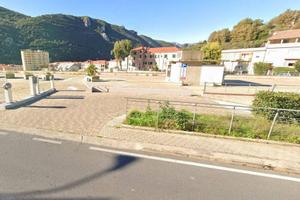Box / Garage di 168 m² a Finale Ligure