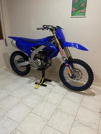 Yamaha YZ 250 - 2024