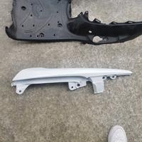 pedana scooter yamaha xenter 125 anno 2017 