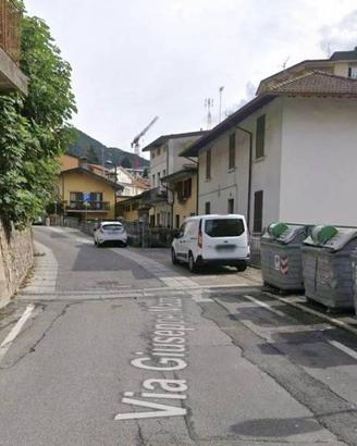 Immobile in asta di 220 m² con 5 locali e box auto