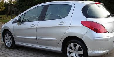 Peugeot 308 alzavetri tergicristalli mensola