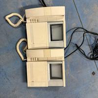 2 video citofoni e telecamere