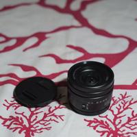 Lumix 18-40mm f/4.5-6.3 come nuovo