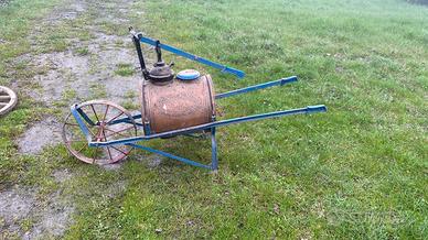 Pompa da vigna antica