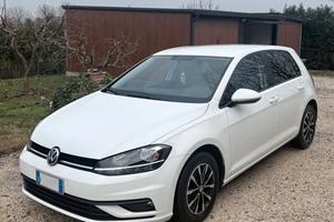 VOLKSWAGEN GOLF VII 1.6 diesel - NEOPATENTATI