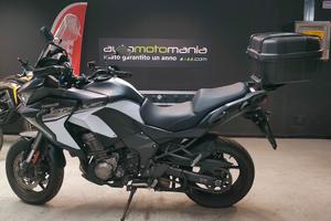 Kawasaki Versys 1000 Tourer + bauletto Givi Trekke
