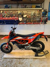 Ktm 690 smc