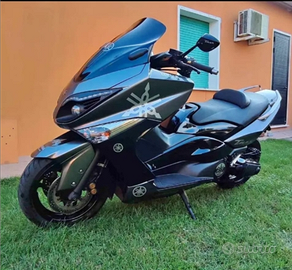 Yamaha tmax 500