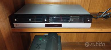 LG combinato VHS e DVD  V190