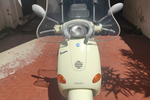 Vespa 50