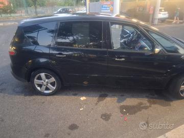 ford s max 7 posti