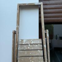 Scala a forbice in legno