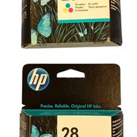 2 Cartucce HP 28 C8728AE tricolor originali
nuove