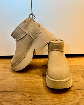 UGG W Classic Ultra Mini New Heights – 40 EU