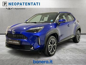 Toyota Yaris Cross 1.5h Lounge fwd 116cv e-cvt