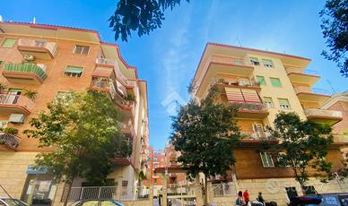 4 LOCALI A ROMA