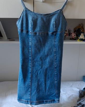abito tubino in jeans Stradivarius 