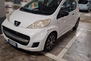 Peugeut 107 benzina