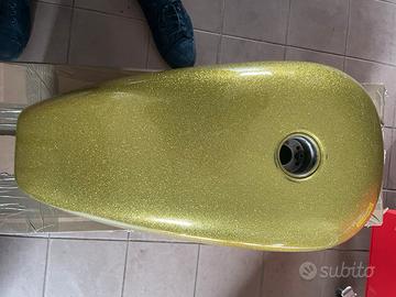 Serbatoio 883 carburatore modeli fino al 2003