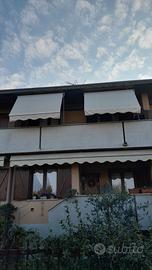 due tende da sole braccio estensibile 250 x 200