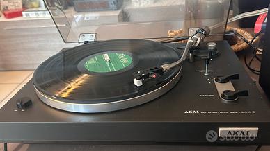 Giradischi Akai ap100c con tutto revisionato