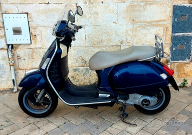 Vespa 125 gts