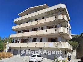 MAX APPARTAMENTO A CAULONIA