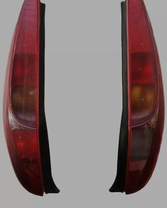 Fanali posteriori fiat punto