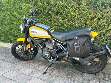 Ducati scrambler 800