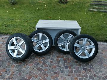 Treno Gomme Audi A4