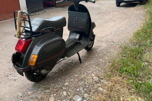 In blocco tutte e tre le vespe