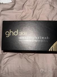 ghd glide smoothing hot brush