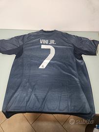 Maglia Real Madrid Vinicius 