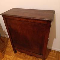 Bel mobile legno portaoggetti