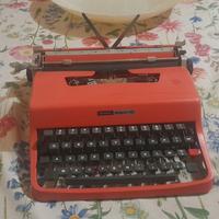 olivetti lettera 32 rossa