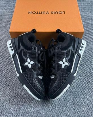 Louis Vuitton Skate Bianca e Nera Taglie 42 E 43