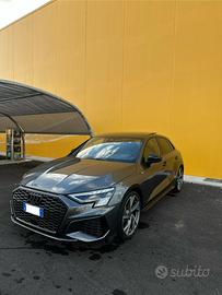 Audi A3 Sportback 35 2.0 tdi Identity Black S line