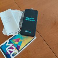 Samsung M20
