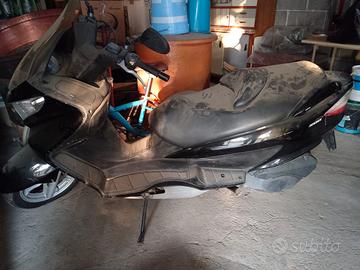 BURGMAN 200 suzuki