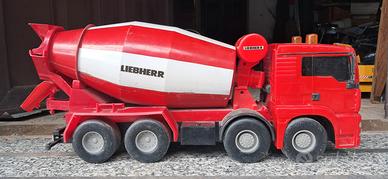 Betoniera gigante Dickie Toys Liebherr per bambini