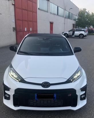 Toyota Yaris Gr 261 cv
