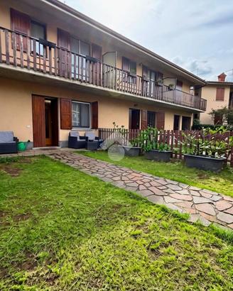 VILLA A SCHIERA A DALMINE